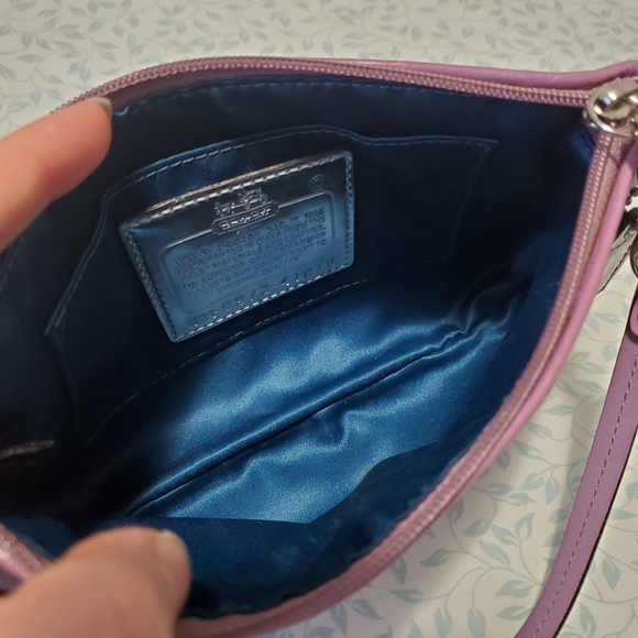 COACH Wristlet/Clutch Purse - Mauve/Purple - Picture 5 of 7